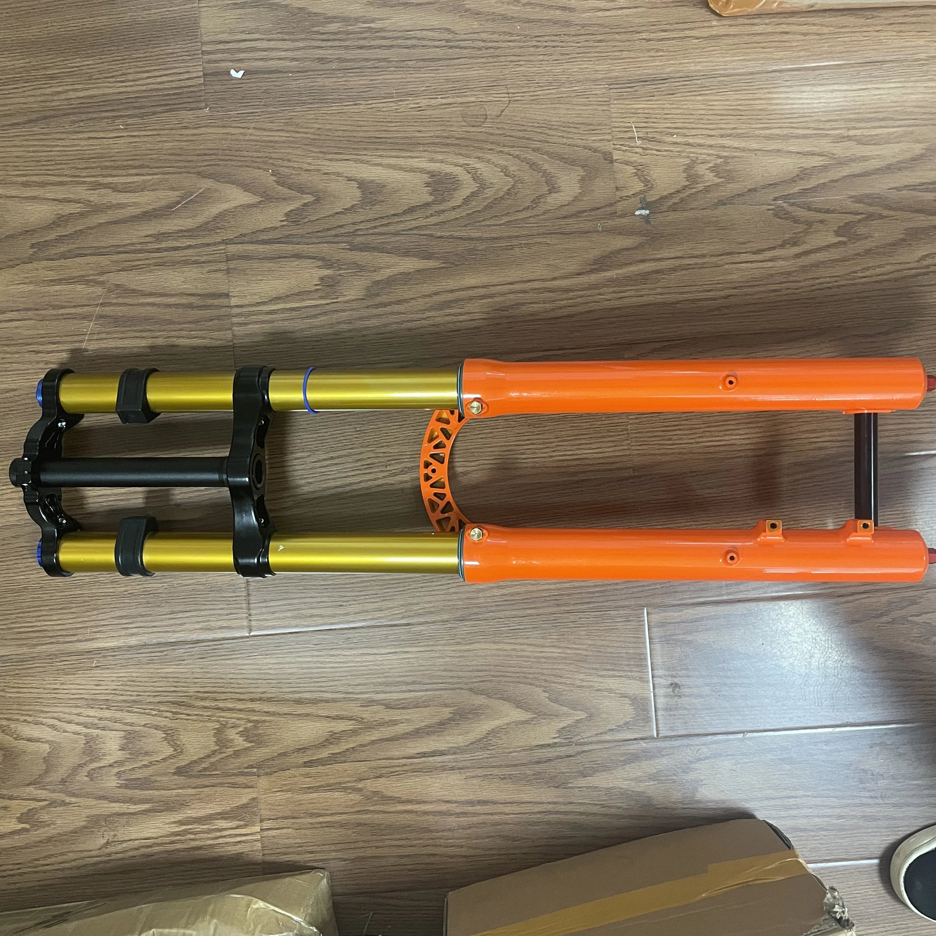 Suspension Front Fork Dirt Bike Double Crown Ebike Fork with Head Light Mounting Feature for Surron Bike