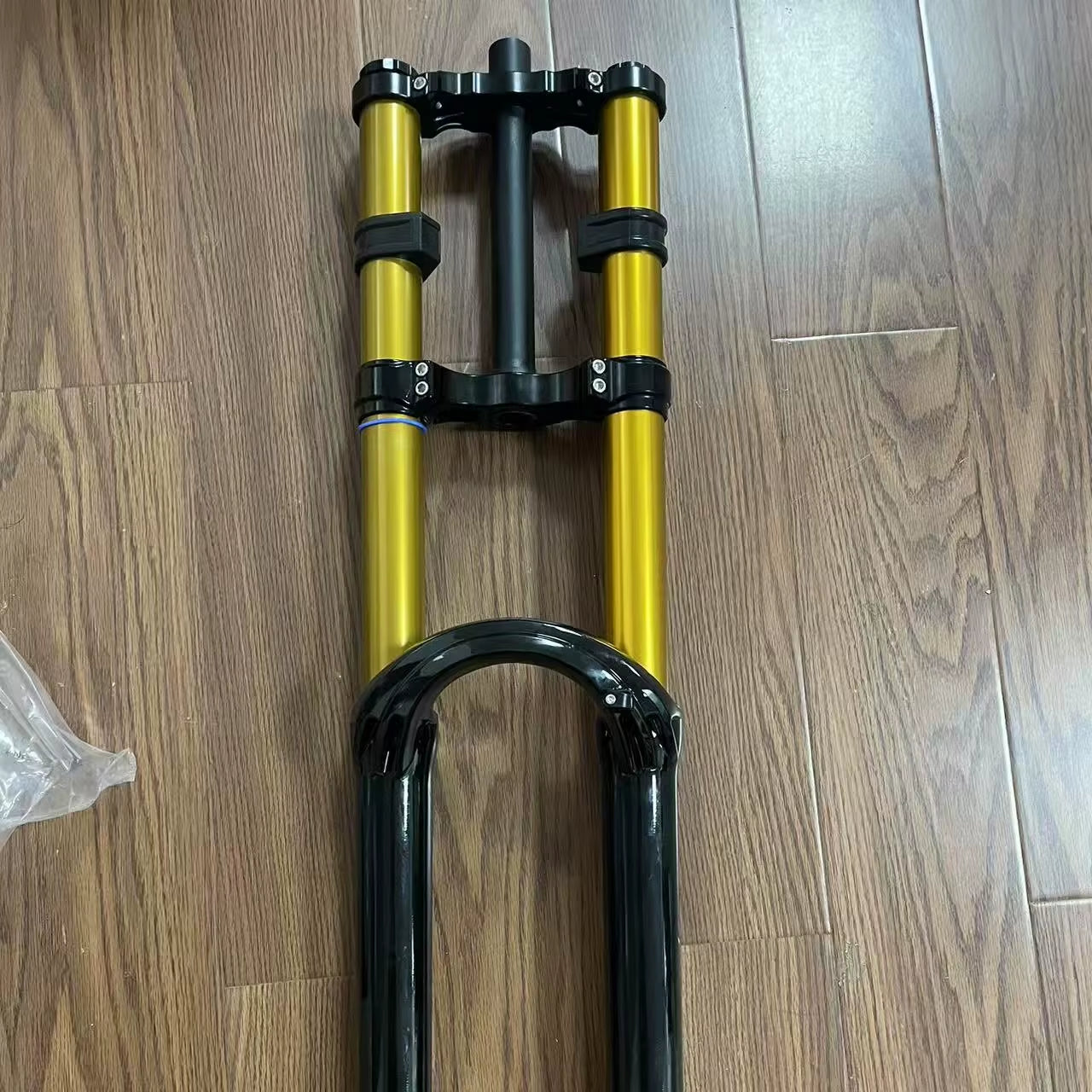 Suspension Front Fork Dirt Bike Double Crown Ebike Fork with Head Light Mounting Feature for Surron Bike